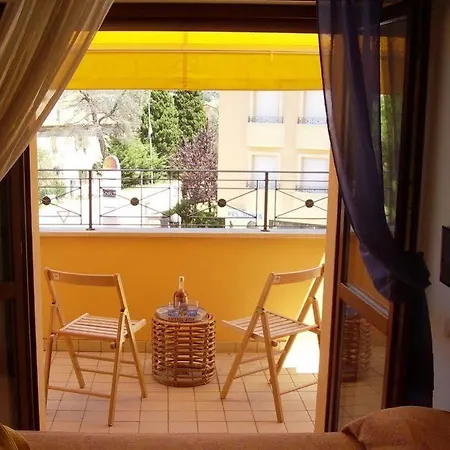 Mary Al Tramonto Rosso Guest house Tavullia